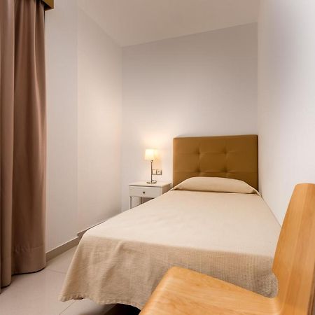 Apartamentos Las Palmeras Puerto De Mogan Exteriör bild