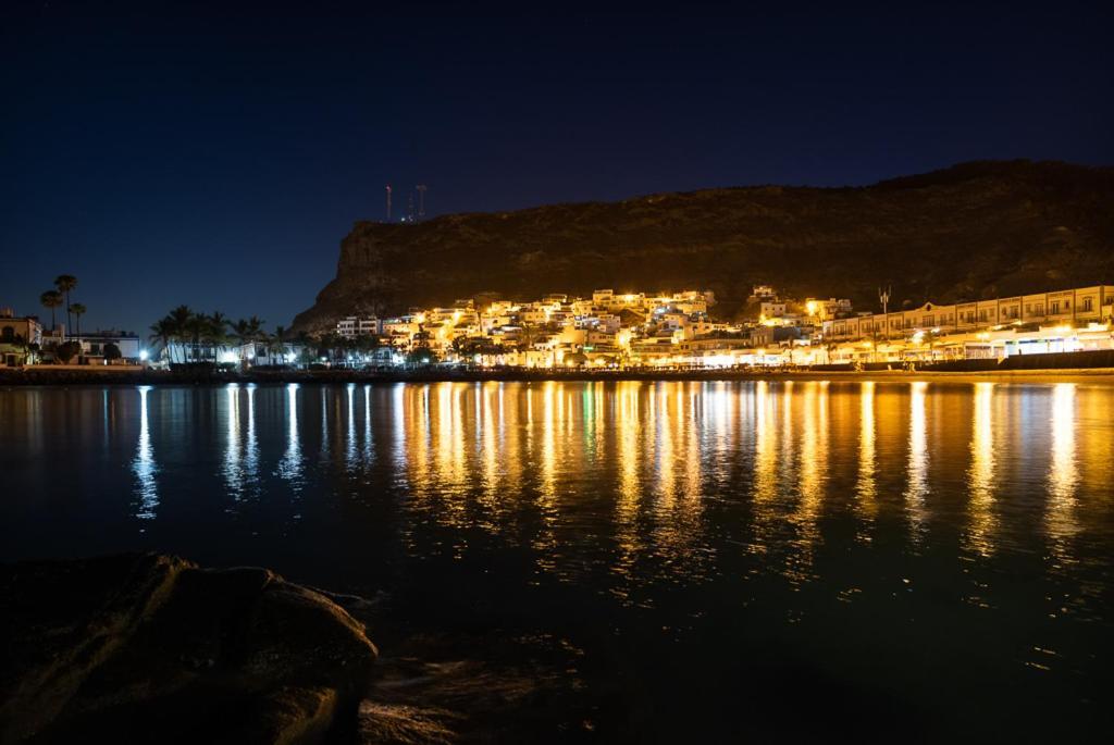 Apartamentos Las Palmeras Puerto De Mogan Exteriör bild