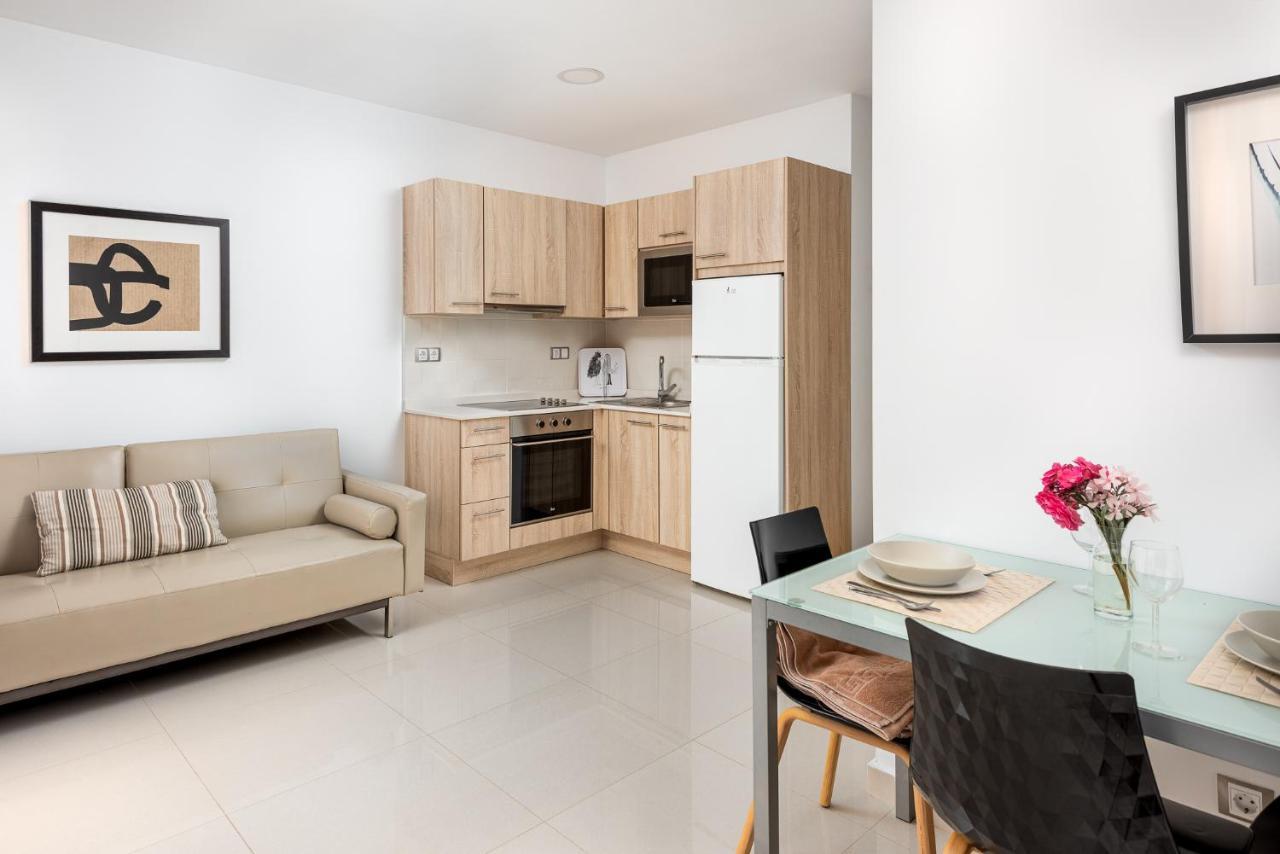 Apartamentos Las Palmeras Puerto De Mogan Exteriör bild