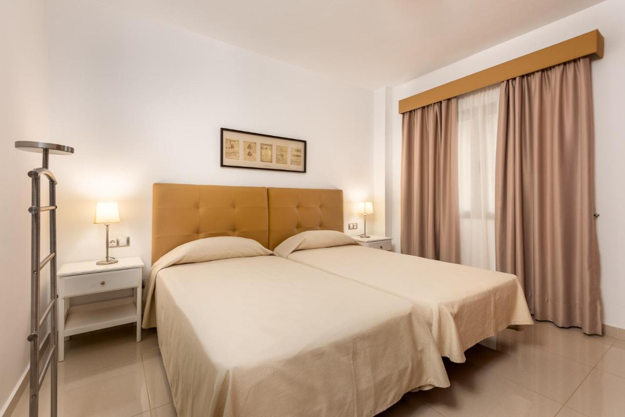 Apartamentos Las Palmeras Puerto De Mogan Exteriör bild