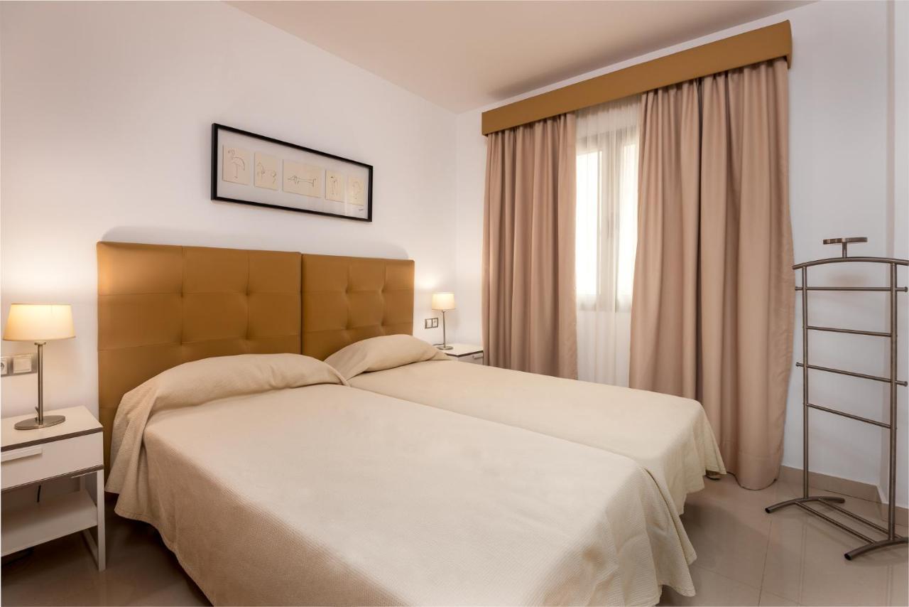 Apartamentos Las Palmeras Puerto De Mogan Exteriör bild